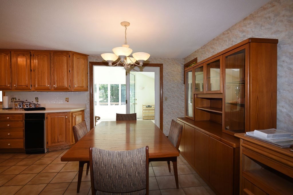 212 Spruce Way