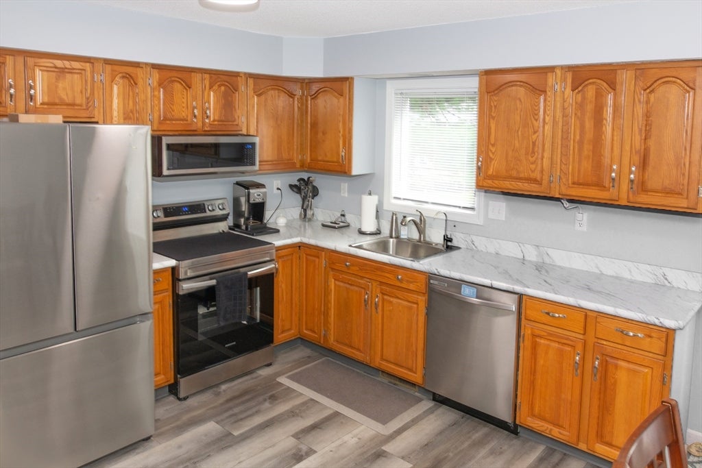 200 Lambert Ter #62, Chicopee, MA, 200 Lambert Ter #62, Chicopee, MA Photo #10