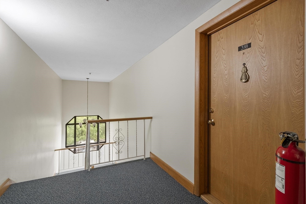 45 Christopher Dr 146