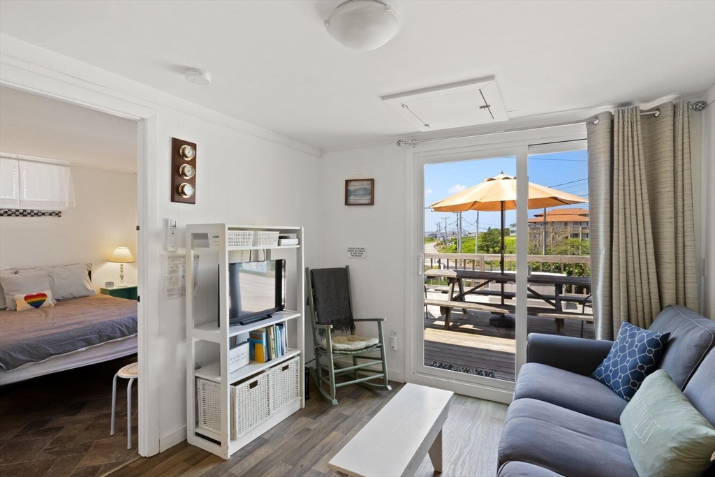 168 Shore Road Unit 5