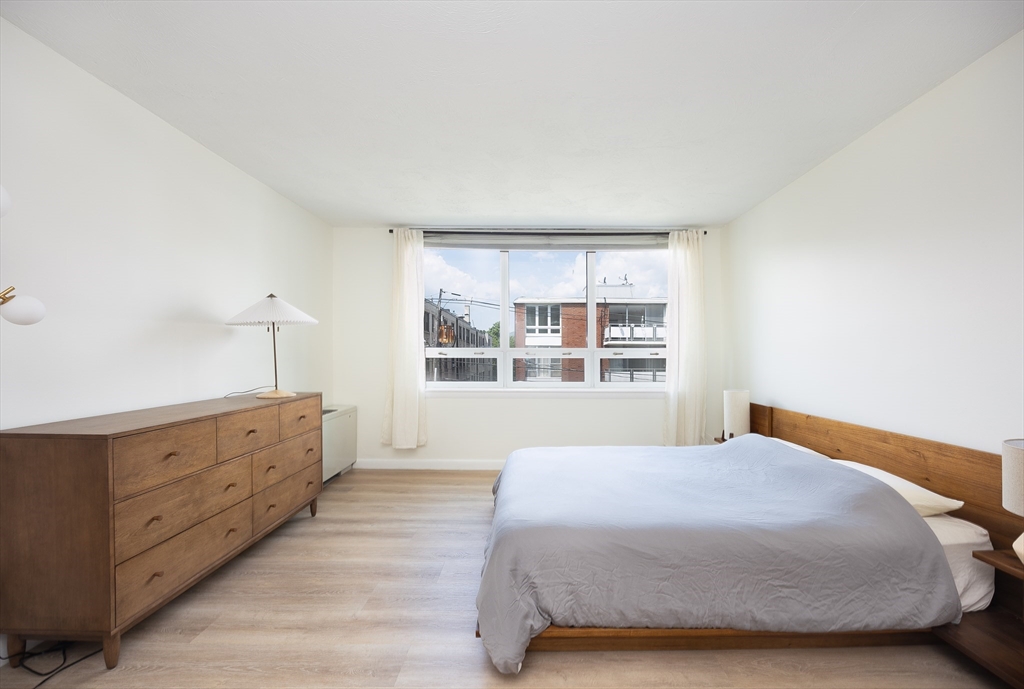 41 Park St 303