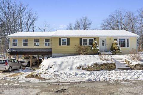 315 Grant St Leominster MA 01453