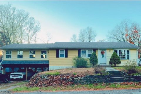 315 Grant St Leominster MA 01453