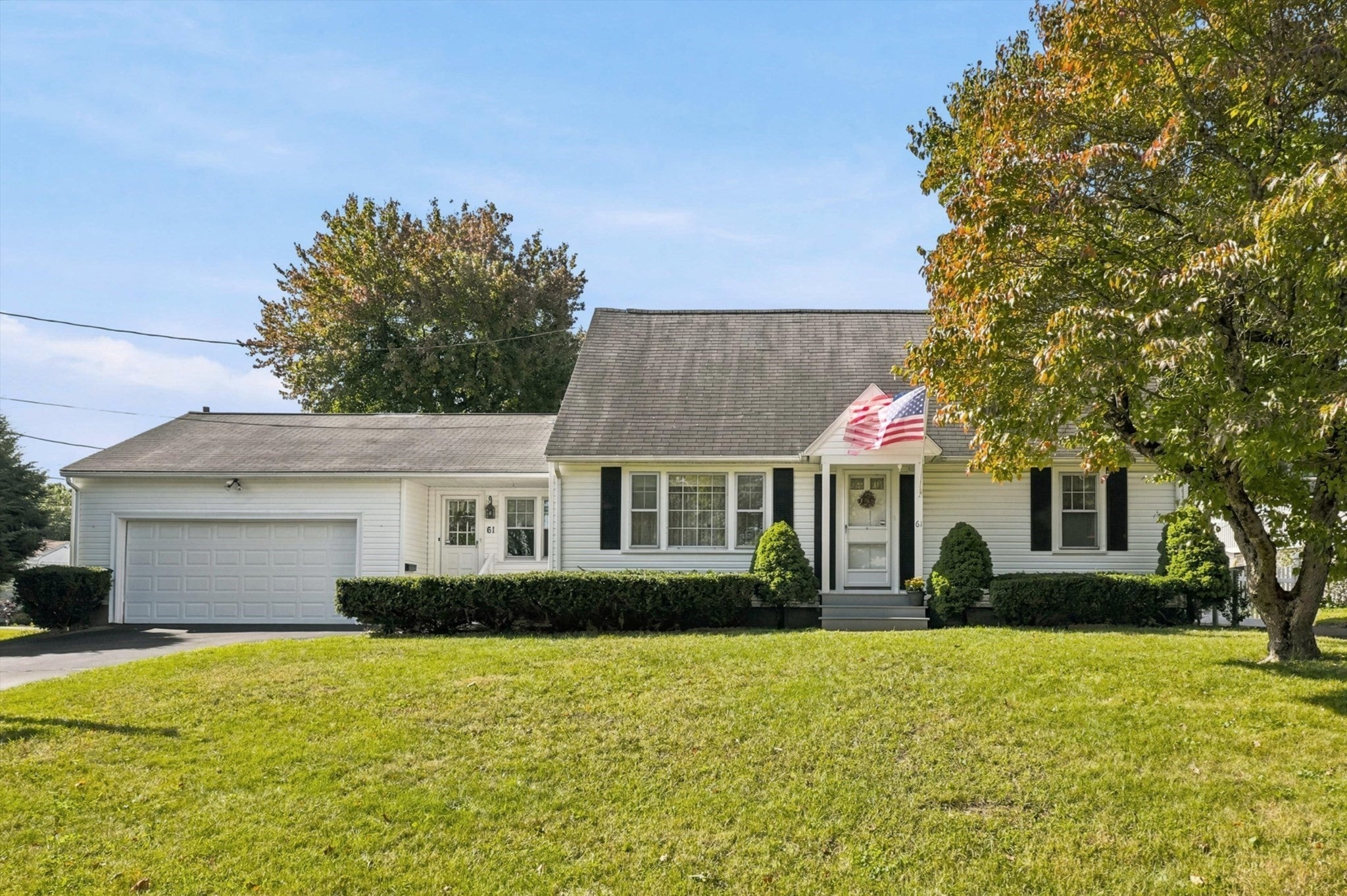 Photo of 61 Clayton Ave, Methuen, MA