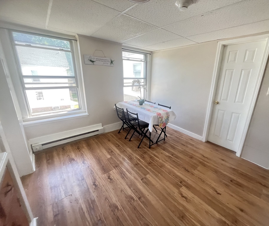 347 Main St 4