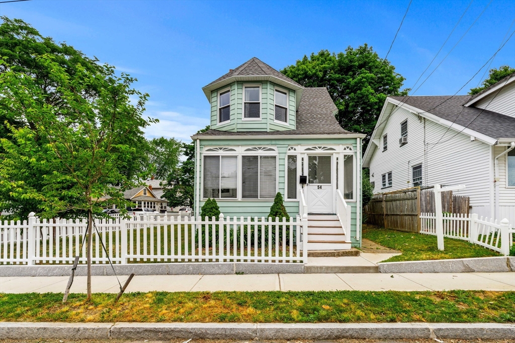 54 Marshall St