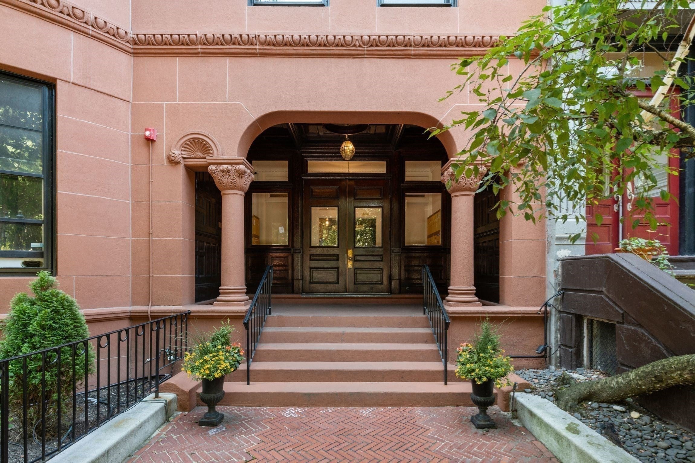 290 Commonwealth Ave #L, Boston, MA Photo #8