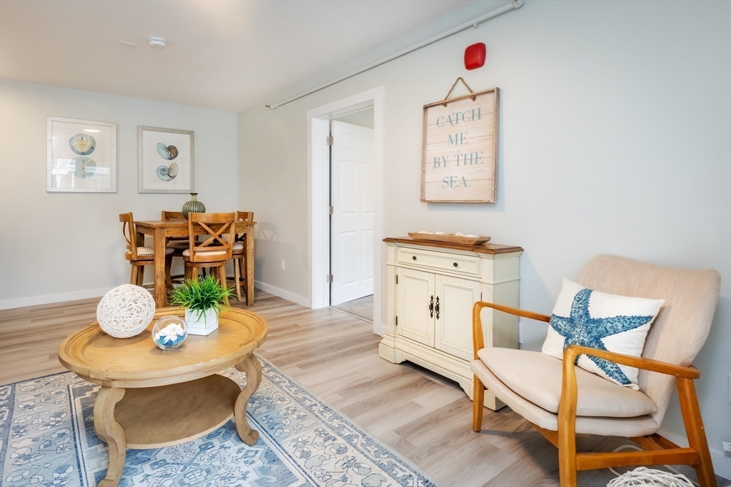 449 Ocean Boulevard 112