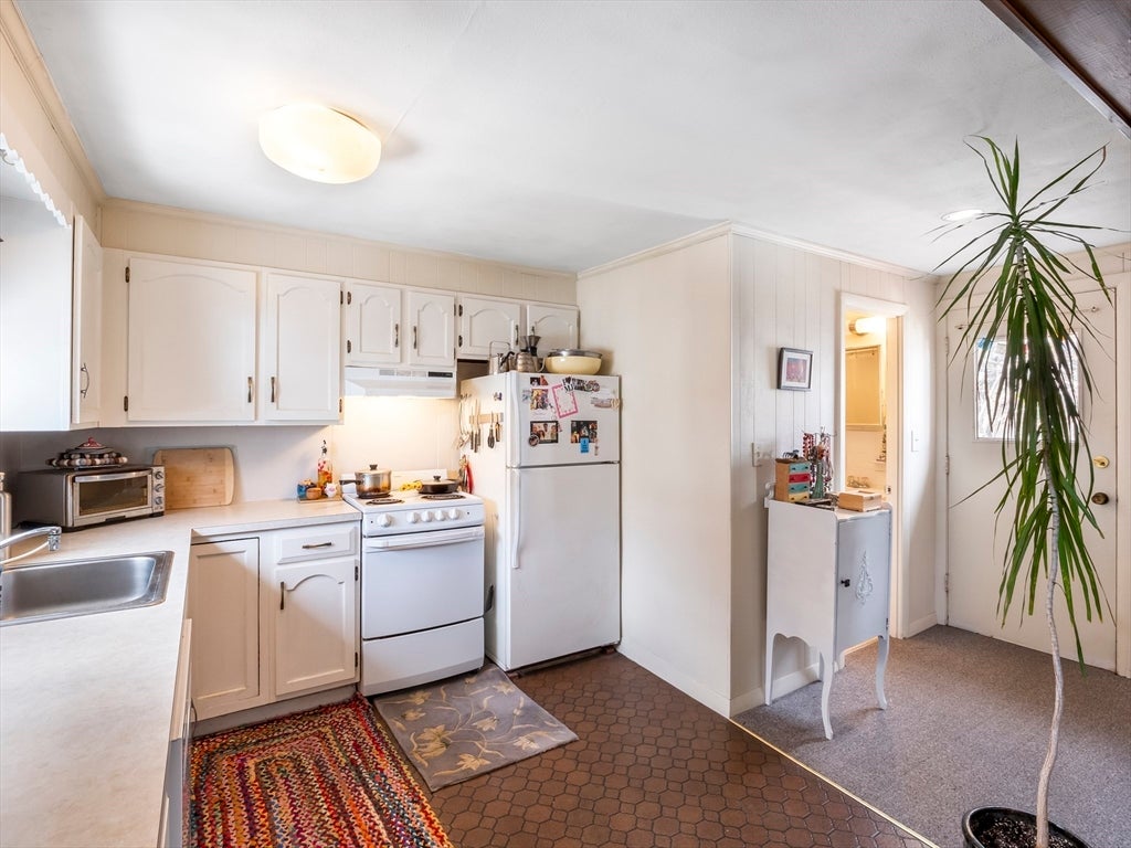 4 Coffin Court, Newburyport, MA Photo #35