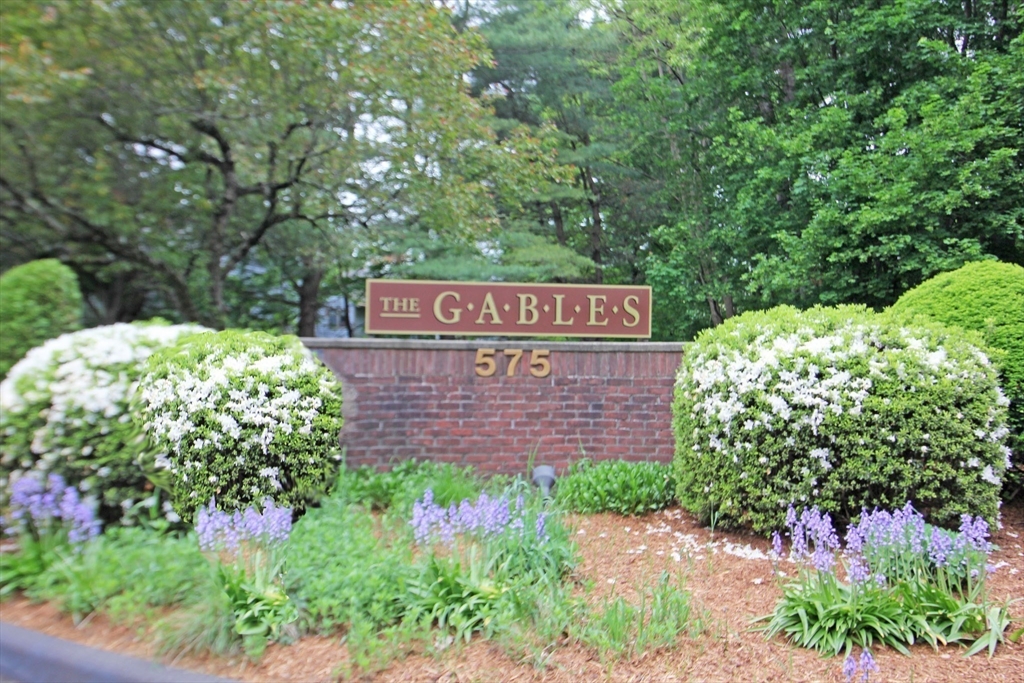 575 Bridge Road 11-2