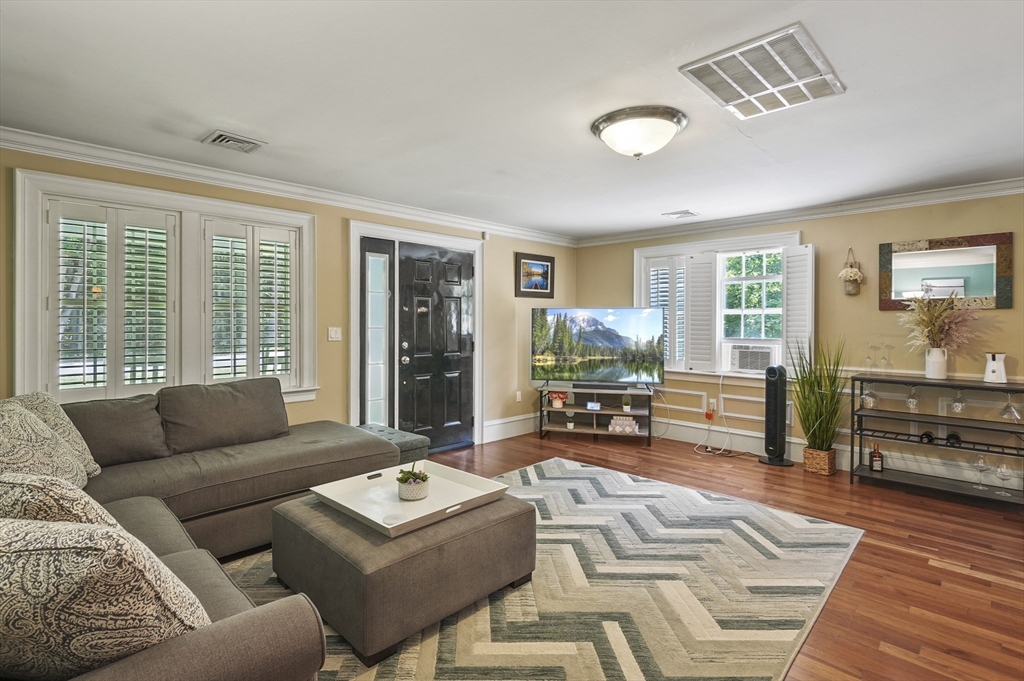 153 Sherbert Road
