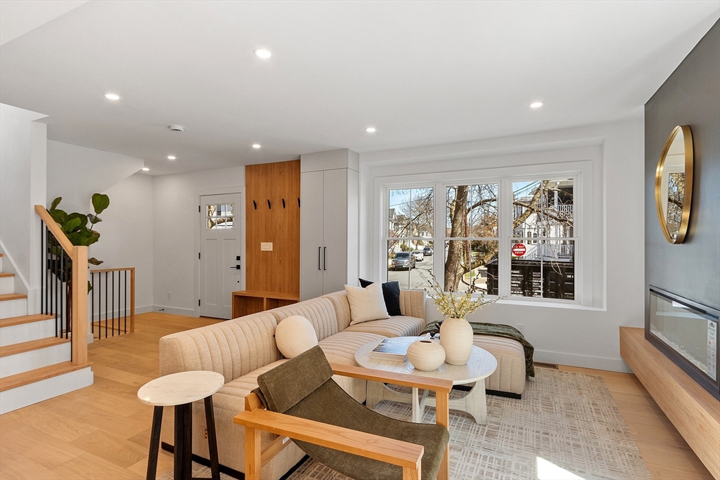 62 Brooks Ave 1