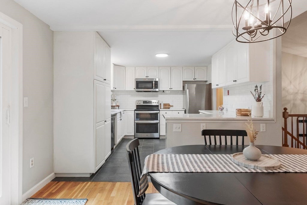 597 Old Dunstable Rd, Groton, MA, 597 Old Dunstable Rd, Groton, MA Photo #5