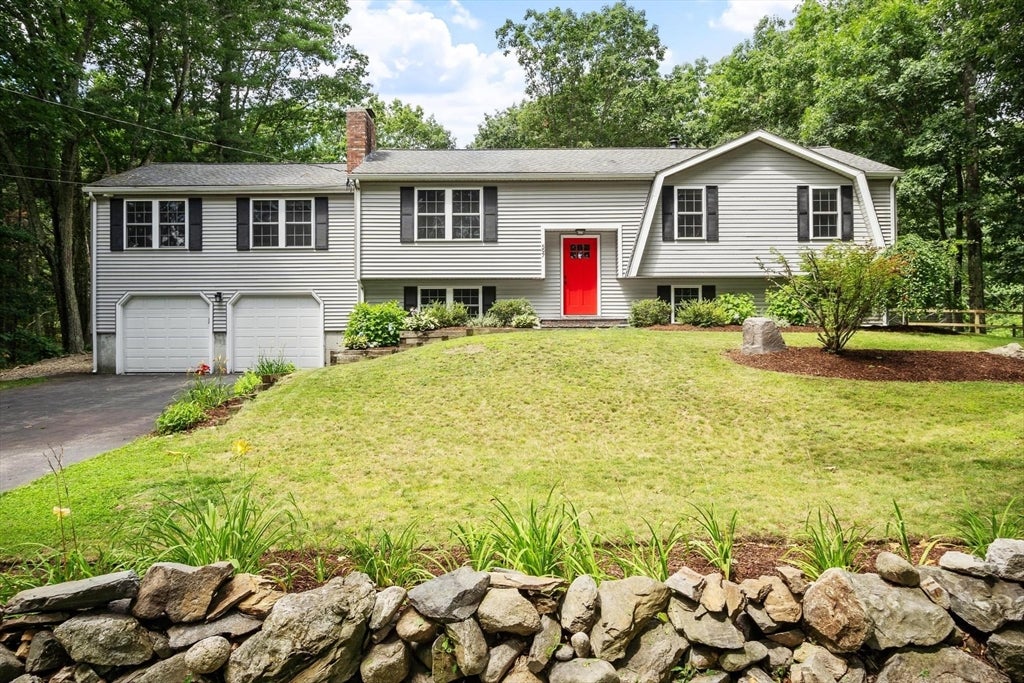 597 Old Dunstable Rd, Groton, MA, 597 Old Dunstable Rd, Groton, MA Photo #1
