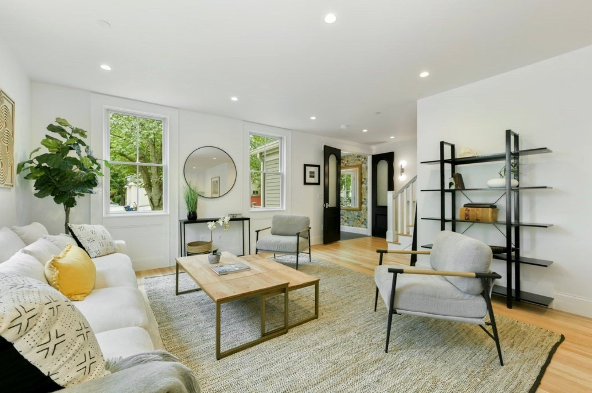 15 Pleasant St #1, Cambridge, MA Photo #3