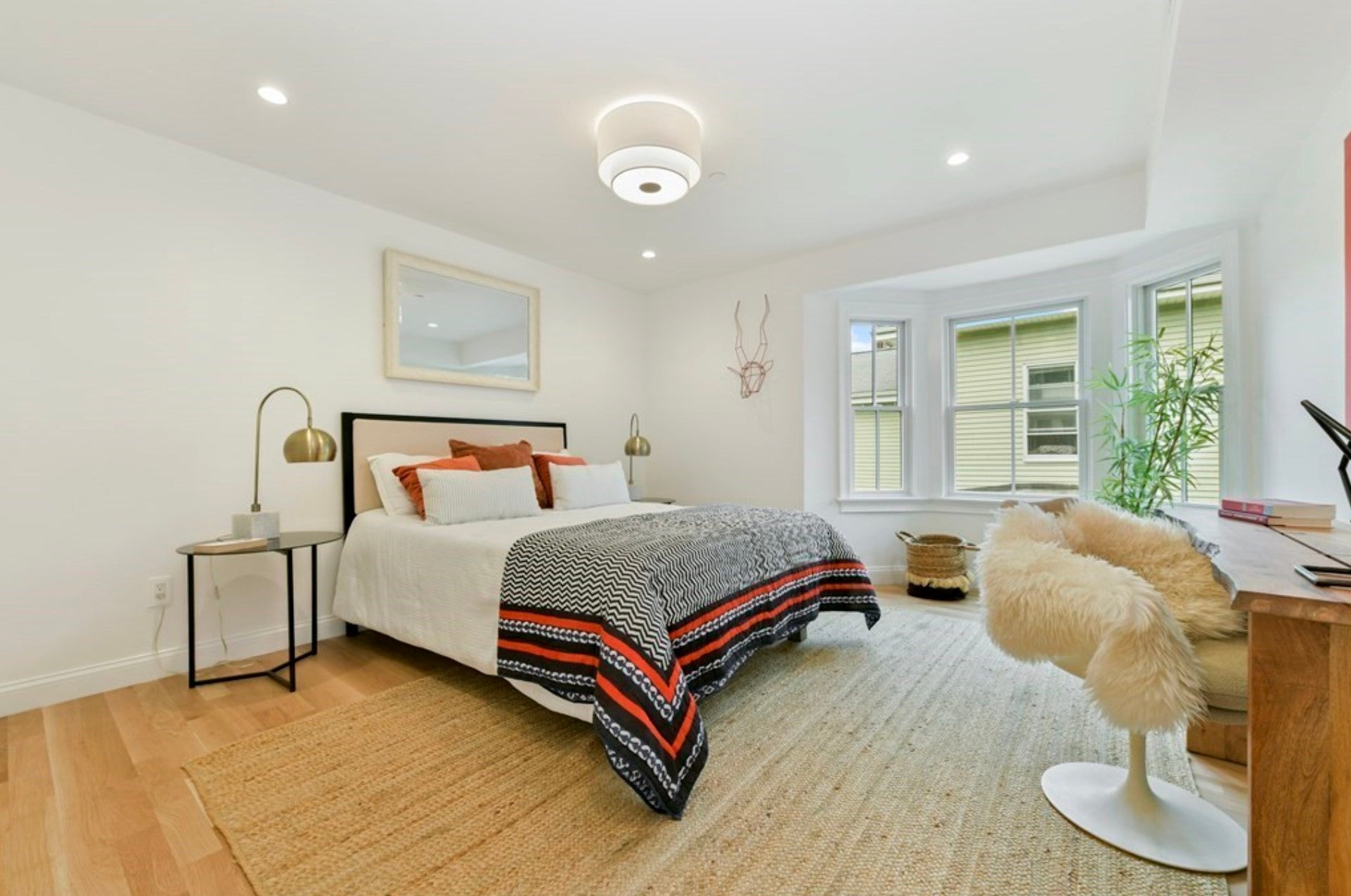 15 Pleasant St #1, Cambridge, MA Photo #10