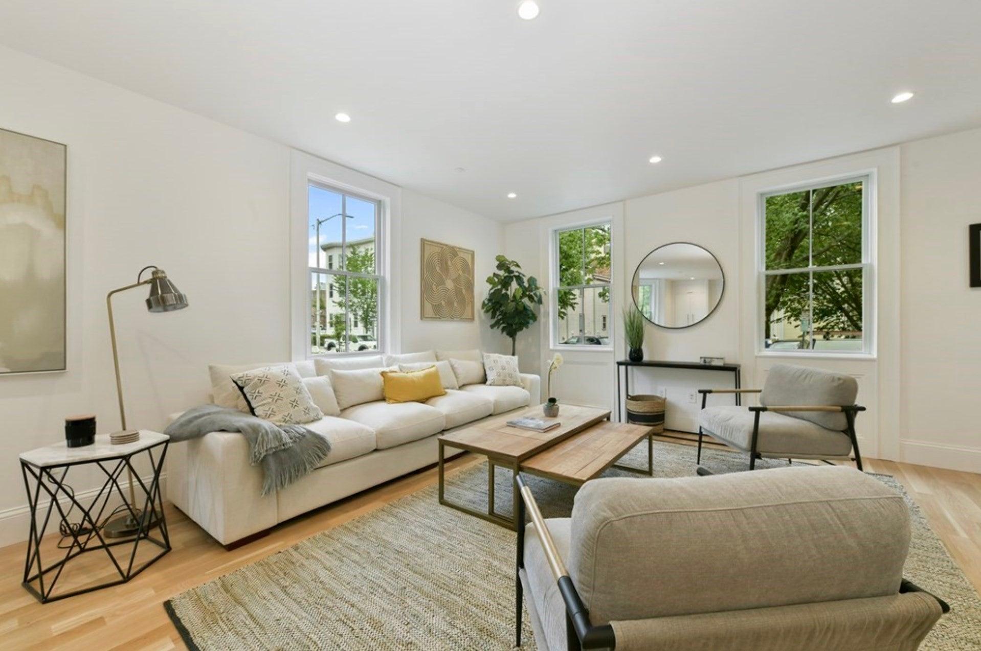 15 Pleasant St #1, Cambridge, MA Photo #4