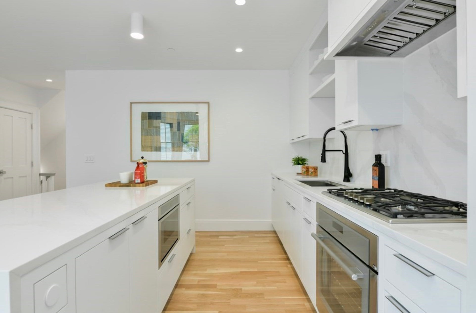 15 Pleasant St #1, Cambridge, MA Photo #9