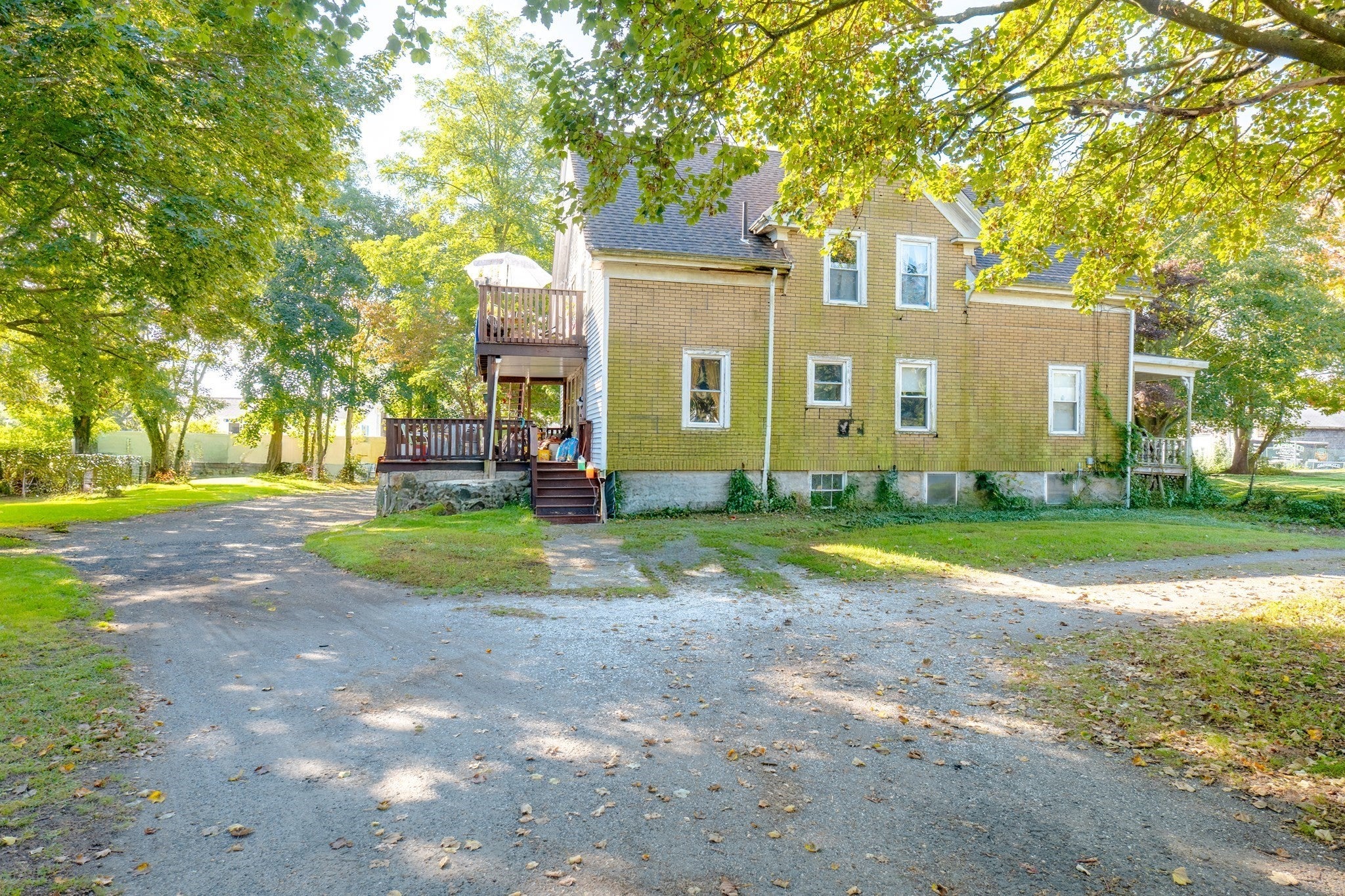 15 Shirley St