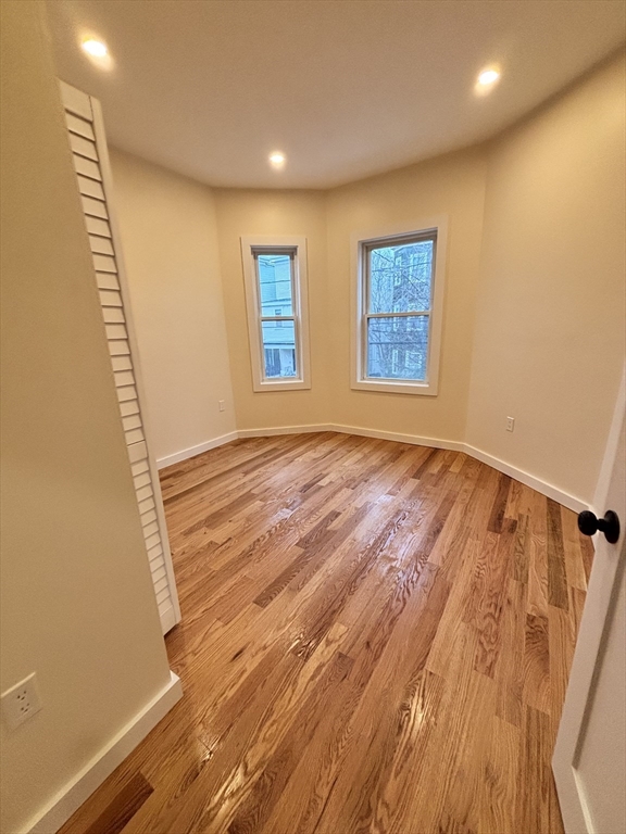 125 Central Ave 2