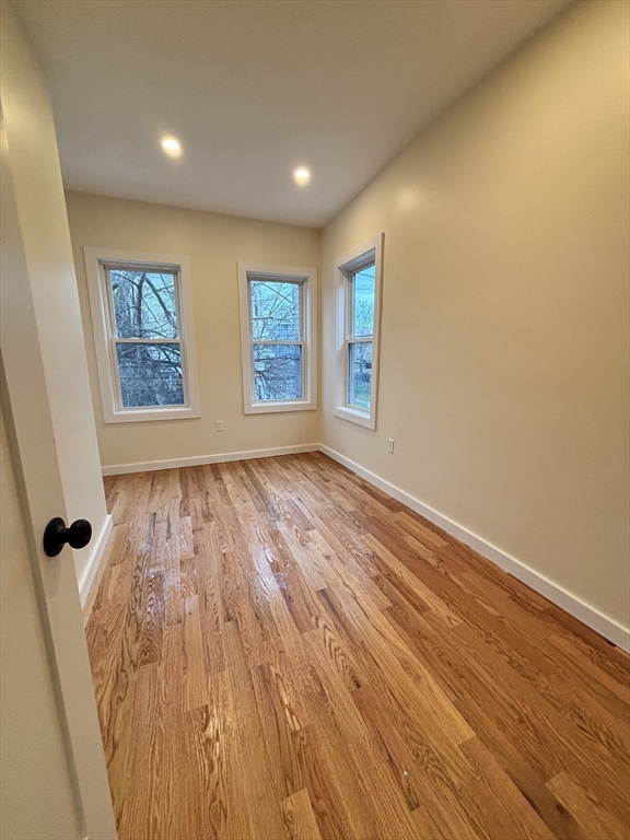 125 Central Ave 2