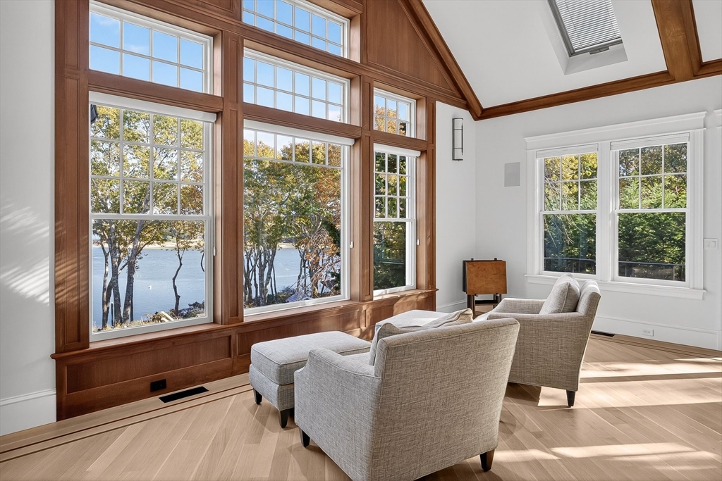 Barnstable, Massachusetts 02635, United States, 7 Bedrooms Bedrooms, ,8 BathroomsBathrooms,Residential,Active,244056