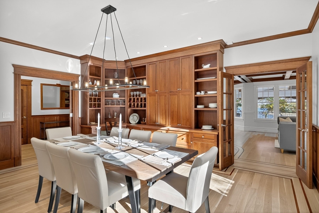 Barnstable, Massachusetts 02635, United States, 7 Bedrooms Bedrooms, ,8 BathroomsBathrooms,Residential,Active,244056