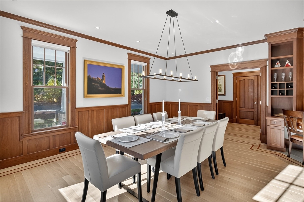 Barnstable, Massachusetts 02635, United States, 7 Bedrooms Bedrooms, ,8 BathroomsBathrooms,Residential,Active,244056