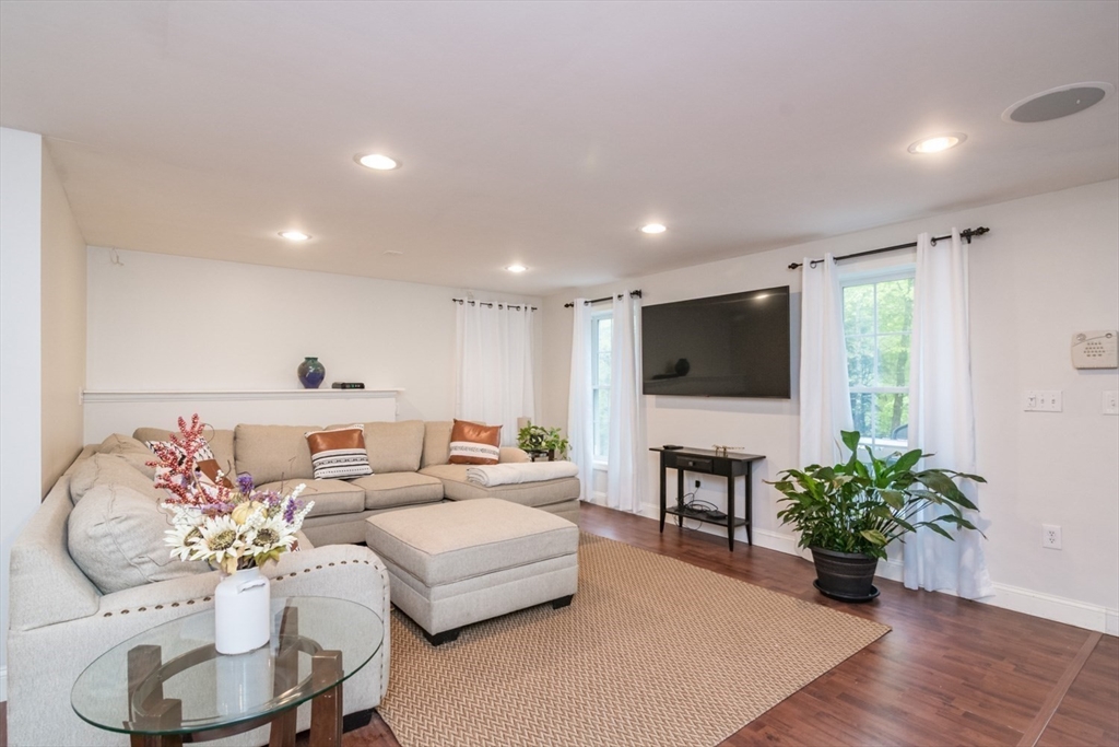 31 Pisgah Mountain Rd