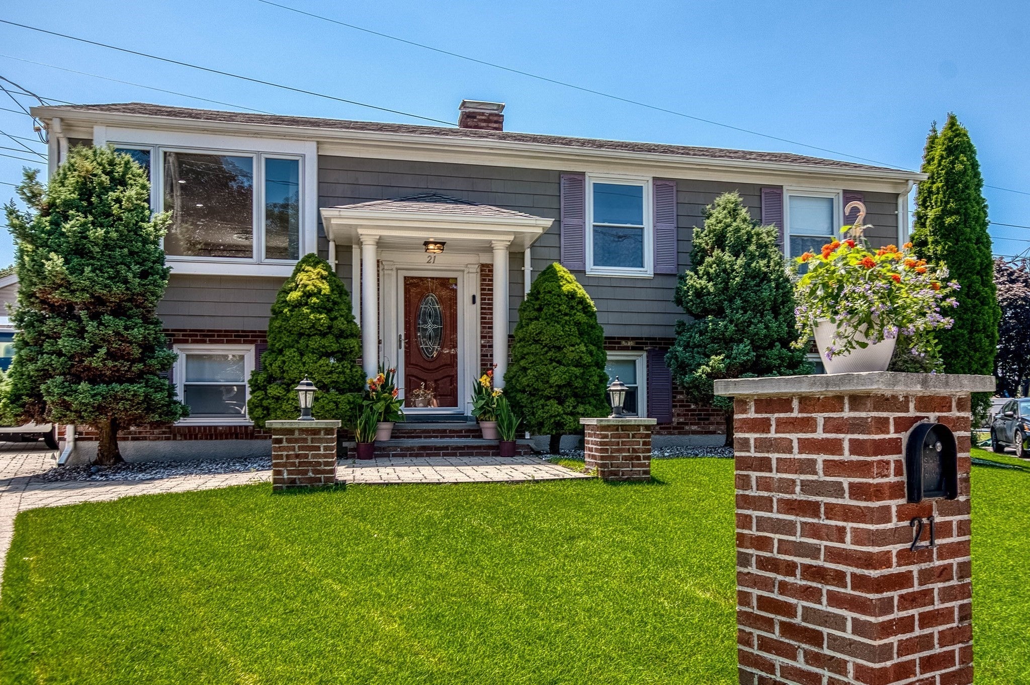 21 Cardosi Ct, Pawtucket, RI, 21 Cardosi Ct, Pawtucket, RI Photo #2