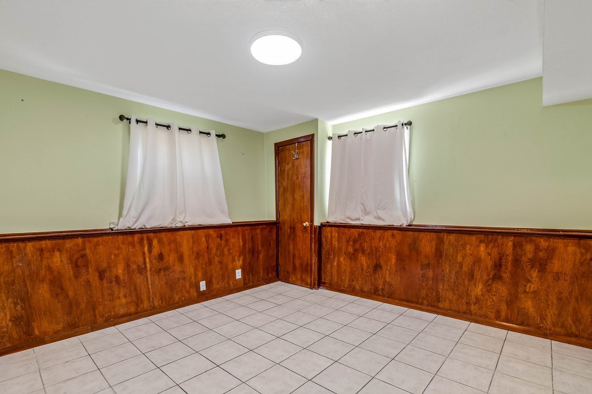 21 Cardosi Ct, Pawtucket, RI, 21 Cardosi Ct, Pawtucket, RI Photo #18