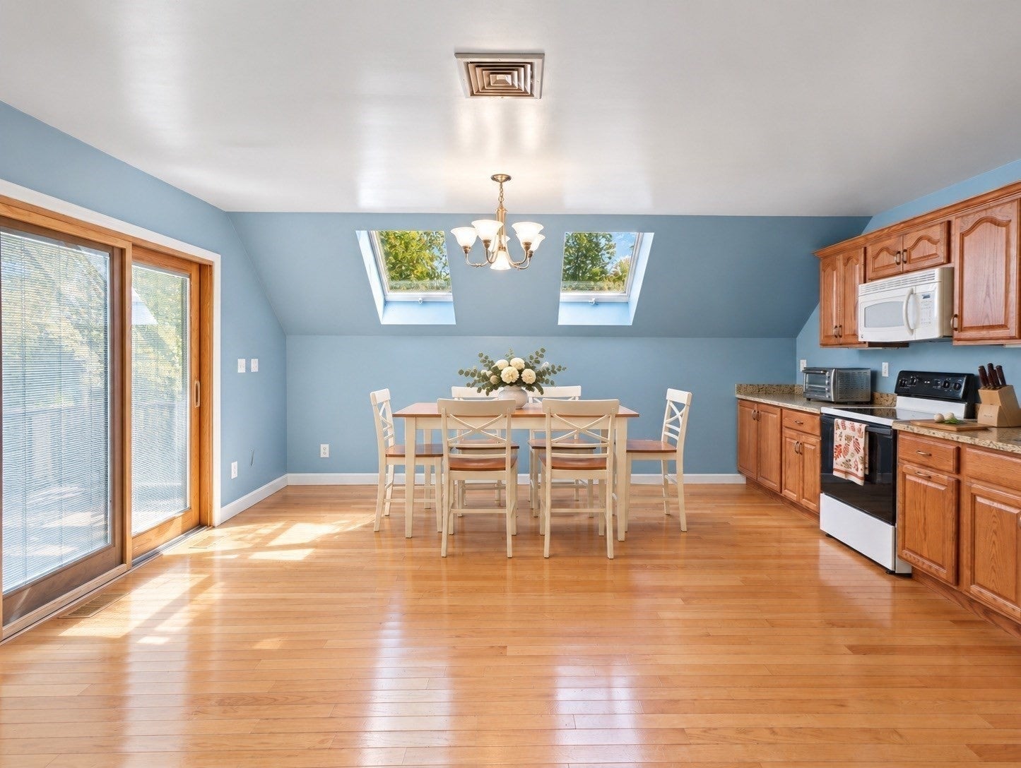 17 N Washington St, Norton, MA Photo #29