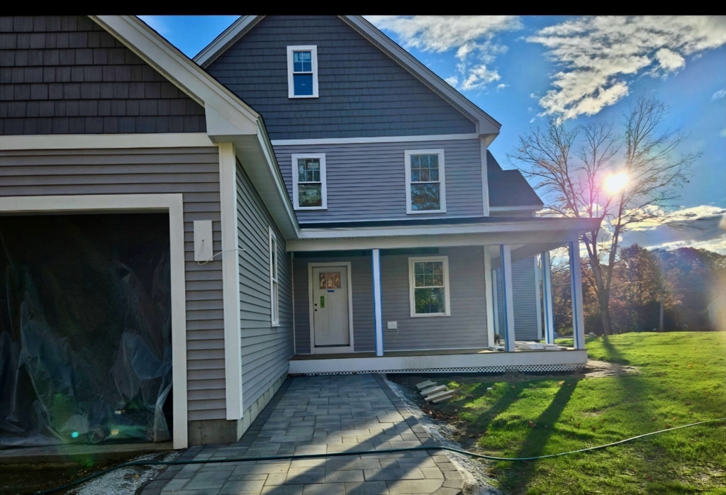 90 Willow Street 1