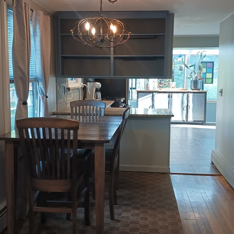 14 Maple St