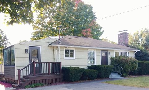 14 Maple St West Boylston MA 01583