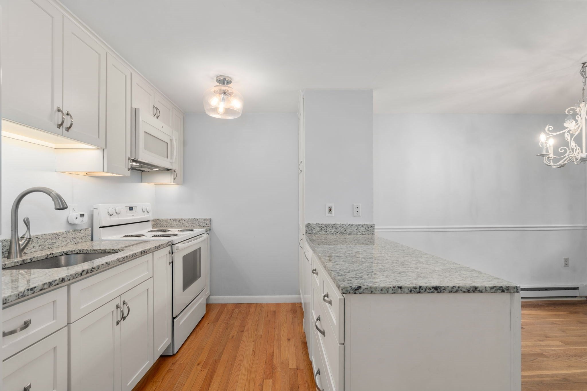 60 Lake St #E, Winchester, MA Photo #4