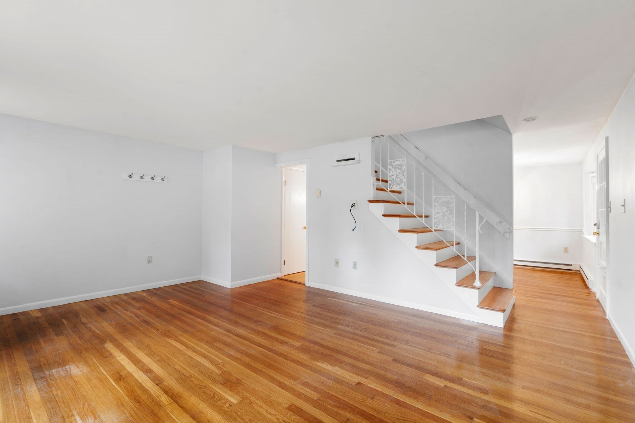 60 Lake St #E, Winchester, MA Photo #6