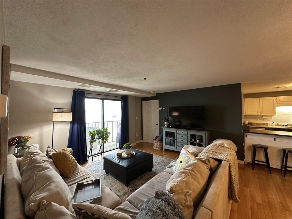 39 Parlin Street 605