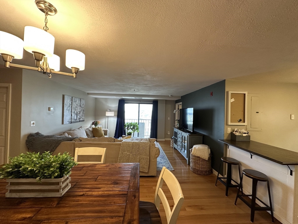 39 Parlin Street 605