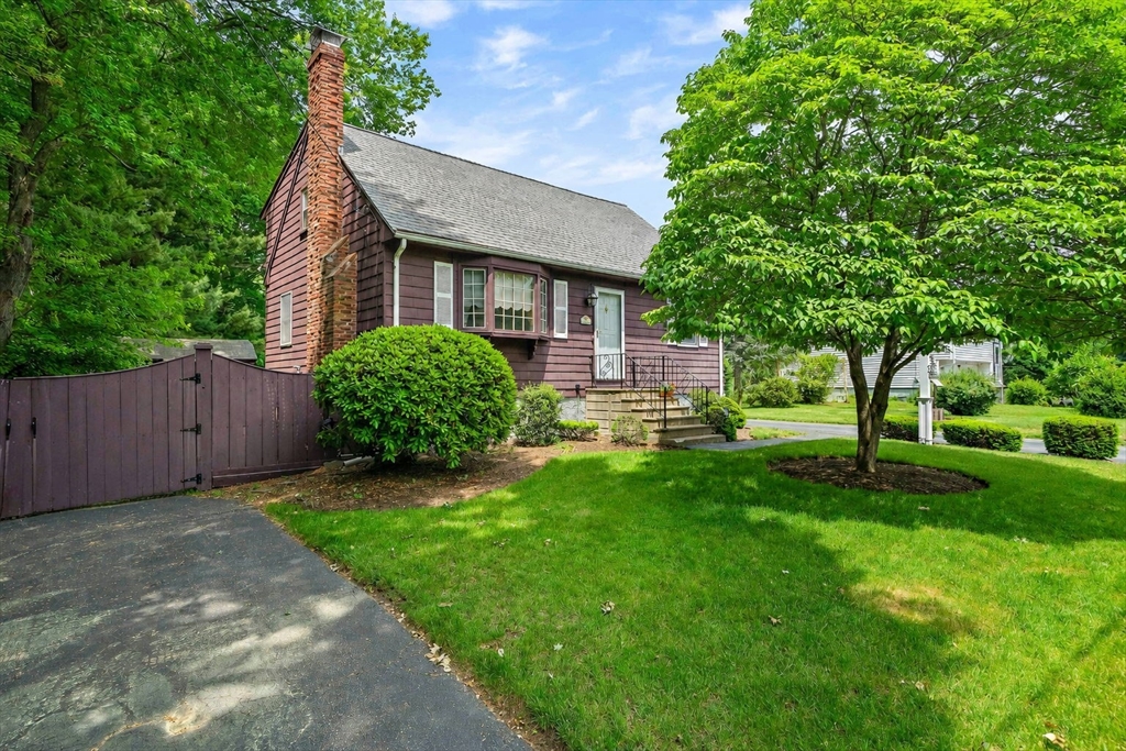 24 Spallus Road