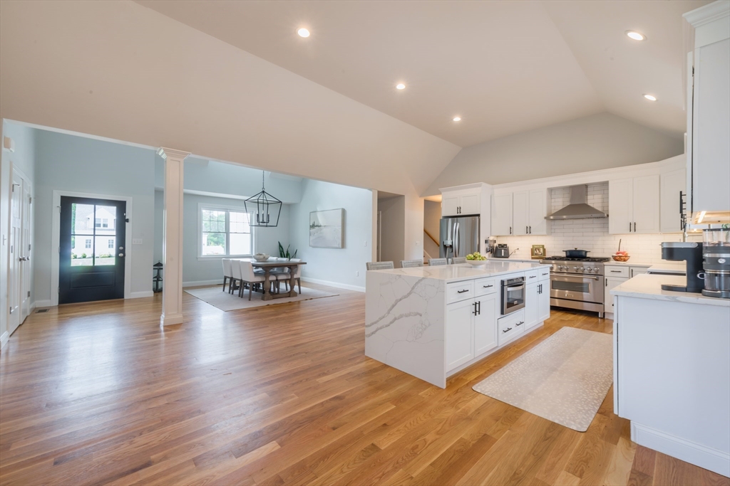 22 Karas Way