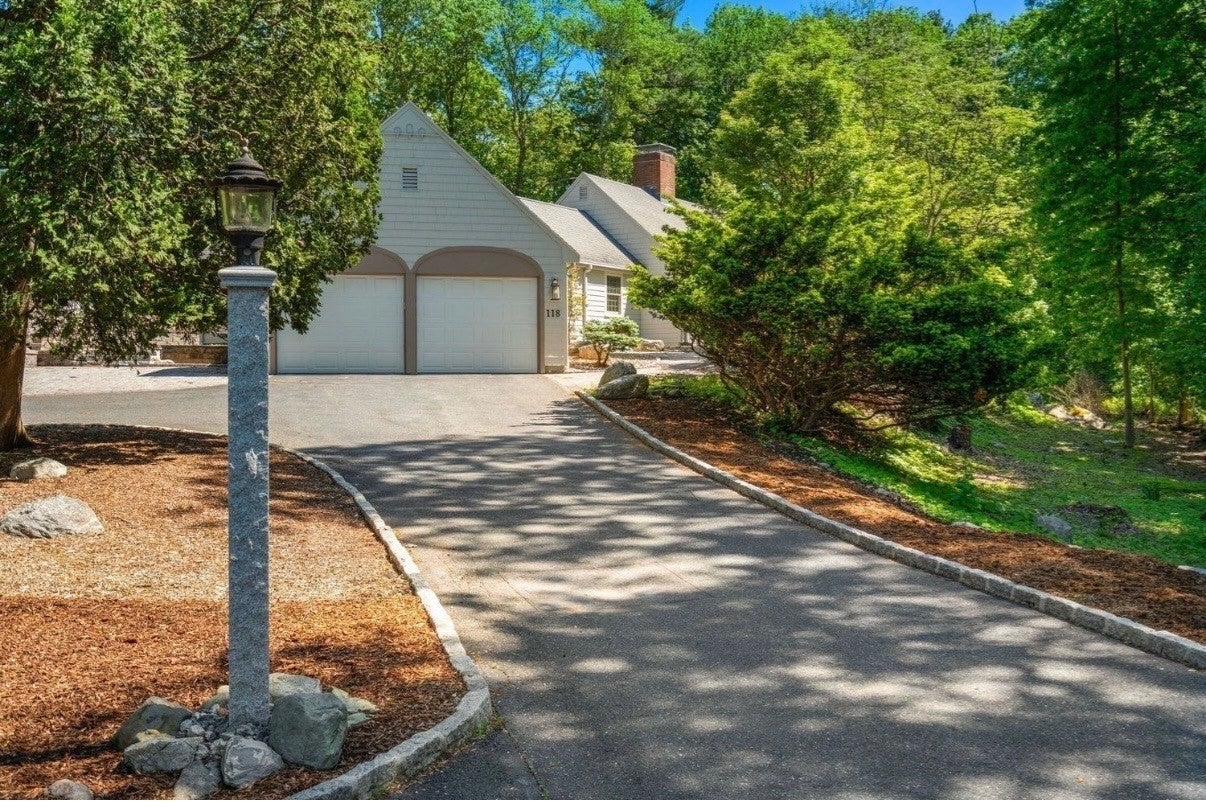 118 Newton St #118, Weston, MA Photo #11