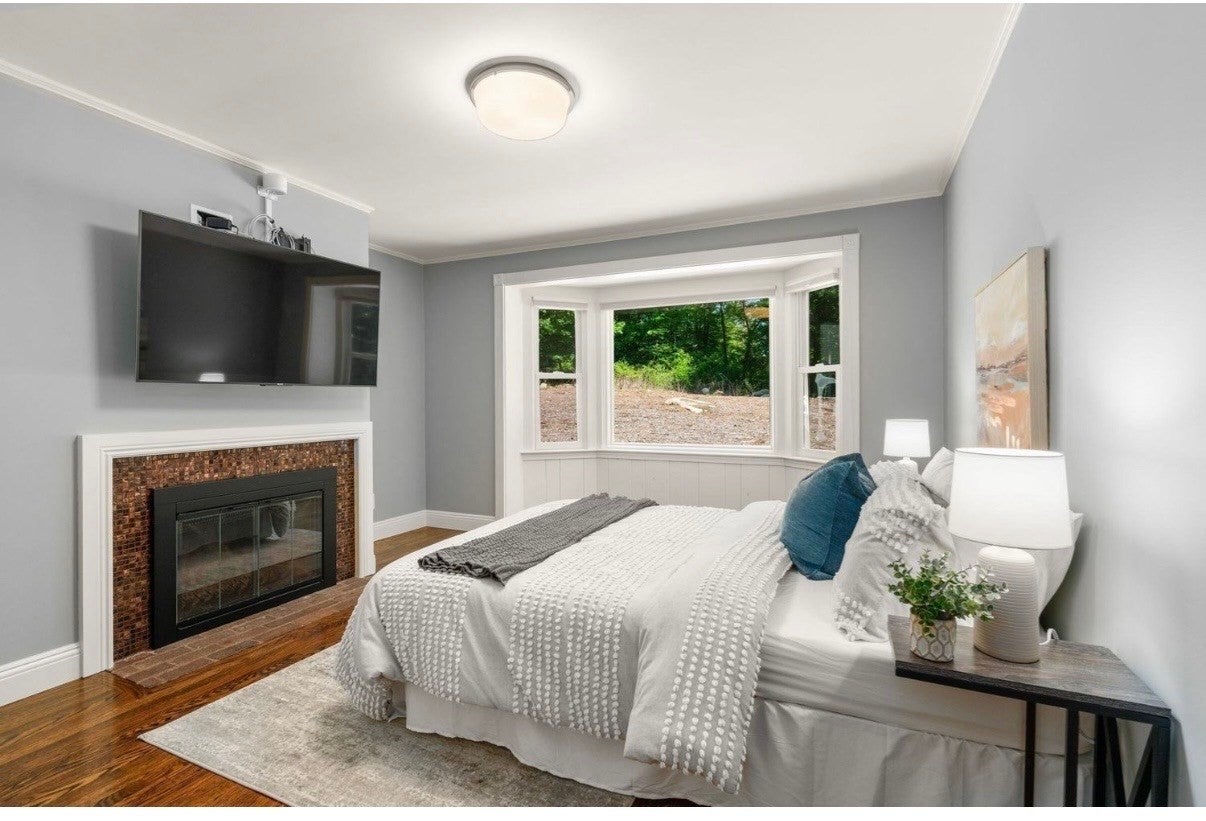 118 Newton St #118, Weston, MA Photo #5