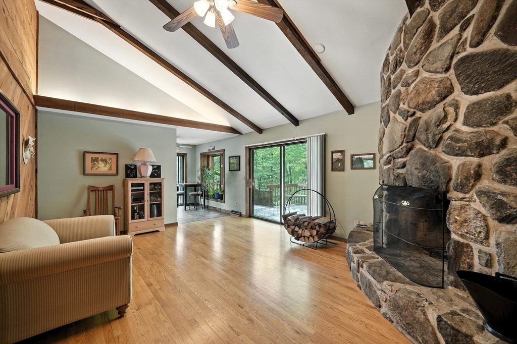 79 Pine Ridge