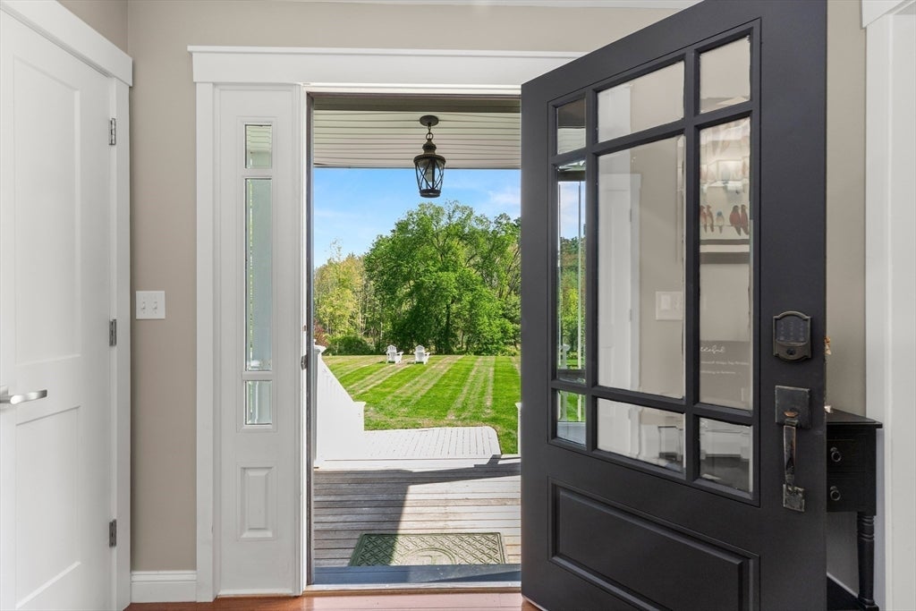 57 Candlewood Dr