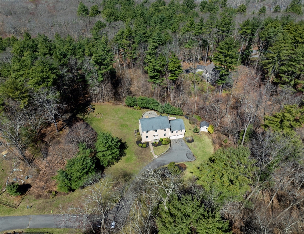 39 Alderbrook Dr