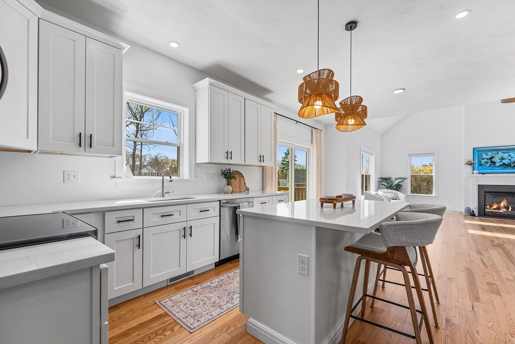 93 Mantell Rd