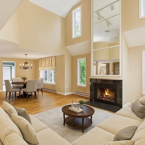 2 Hillside Dr 2 Wayland MA 01778