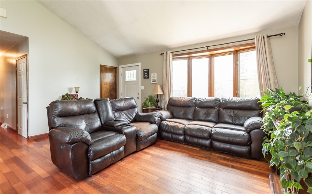 688 Sodom Rd