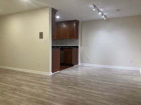 360 Neponset St. 605 Canton MA 02021